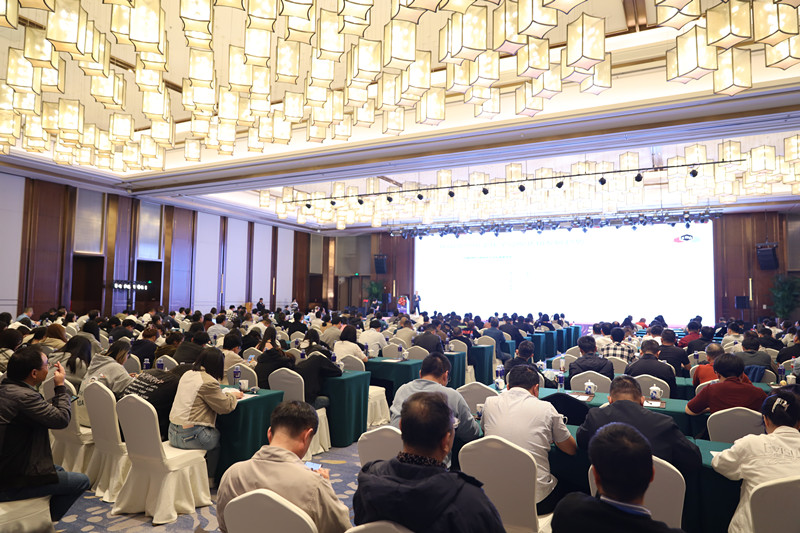 1730033787791353.jpg 場內(nèi) (1)_副本.jpg